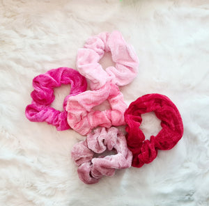 Velvet Scrunchies Set - Shades of Pink