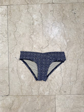 Load image into Gallery viewer, Bronte Bottom in Navy Chevron
